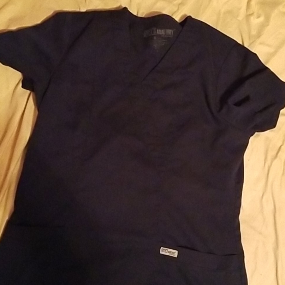 Grey’s Anatomy Scrub Set - Picture 2 of 2